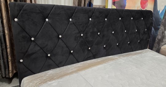 CRYSTAL franciaágy | kristályossal díszített ágy, AJÁNDÉK 1db ÉJJELIVEL!